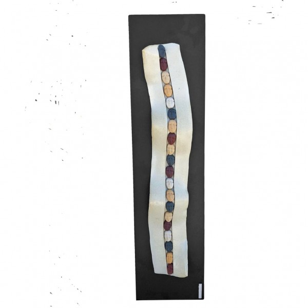 Wallpiece faces on ribbon clay stoneware 14x14.5x9.5cm