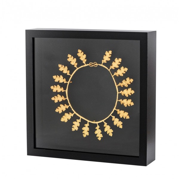 Oak leaf Wreath Gold-plated 24K bronze in a wooden frame with glass 27x27x6cm