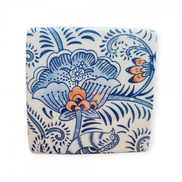 Διακοσμητικό - πρες παπιέ  με λουλούδια ζωγραφισμένο  κεραμικό 7x7x3cm