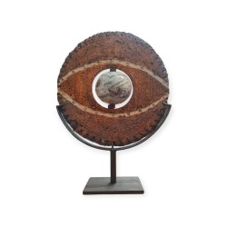 Disc clay stoneware with spaire on metal base 28.5x21cm.