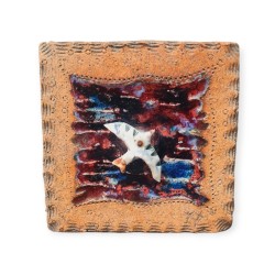 Ceramic stoneware wallpiece with bird 11x11 cm.