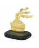 Brass ship on marble base 13x12x7cm.