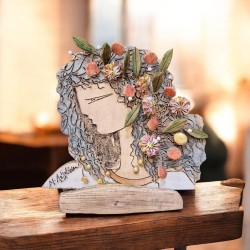 Γυναίκα με λουλούδια επιτραπέζιο γλυπτό κεραμικό stoneware 22.5x24cm