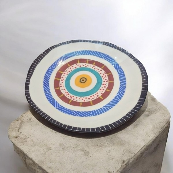Platter eye color handmade  handpanted ceramic 19 cm